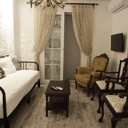 게스트하우스 Stayhouse Çeşme