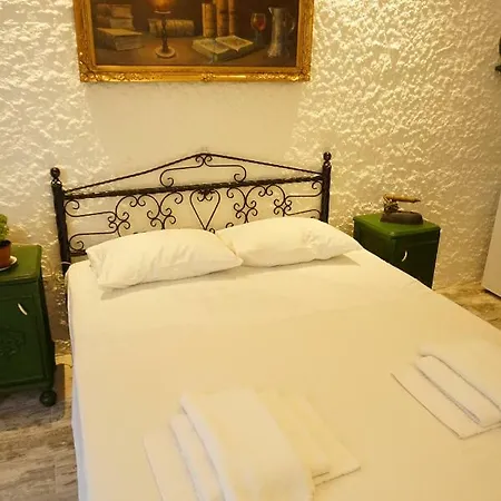 게스트하우스 Stayhouse Çeşme